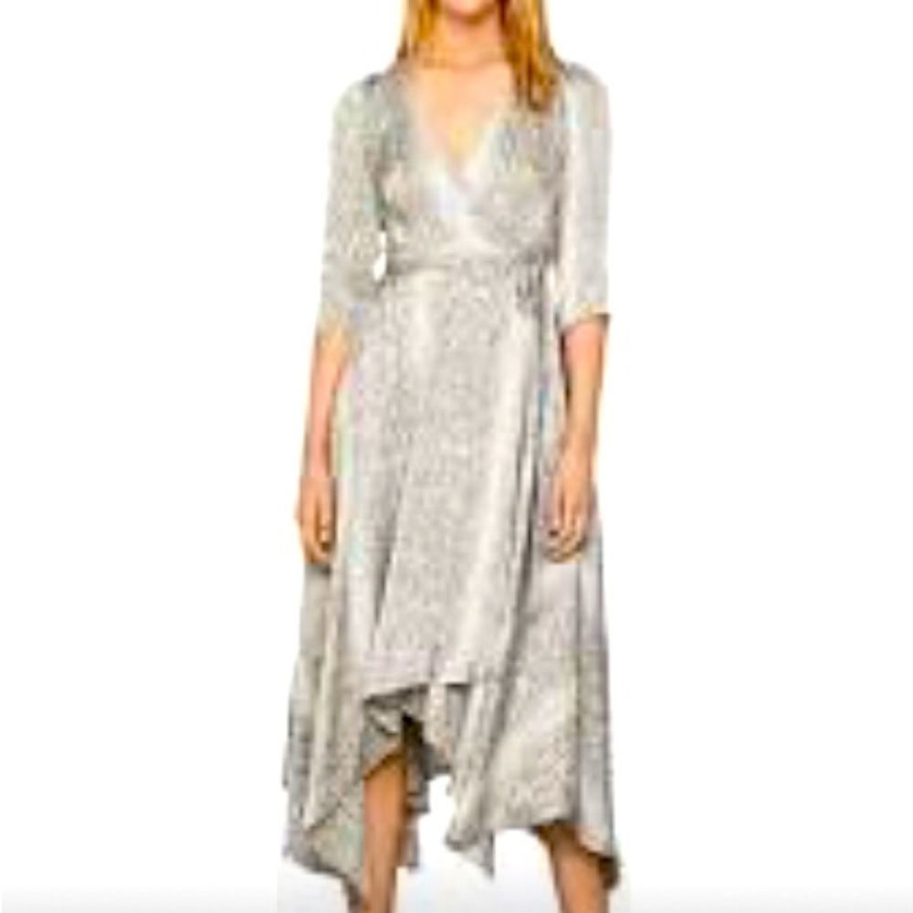 NWT!! 🎉Bcbg max azria python high low dress with inner slip